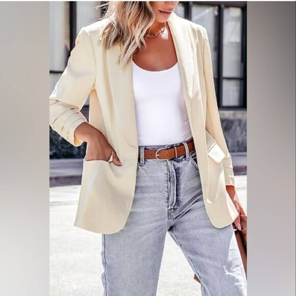 🎄NWT‎ Cupshe Collared Long Sleeve Beige/Cream Blazer with Pockets Size Small - Picture 2 of 7